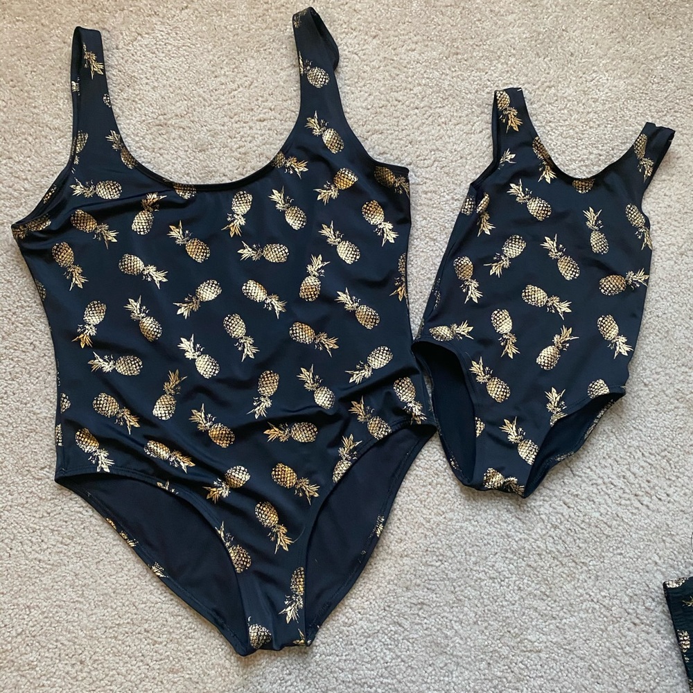 Mommy and Me matching swimming suits